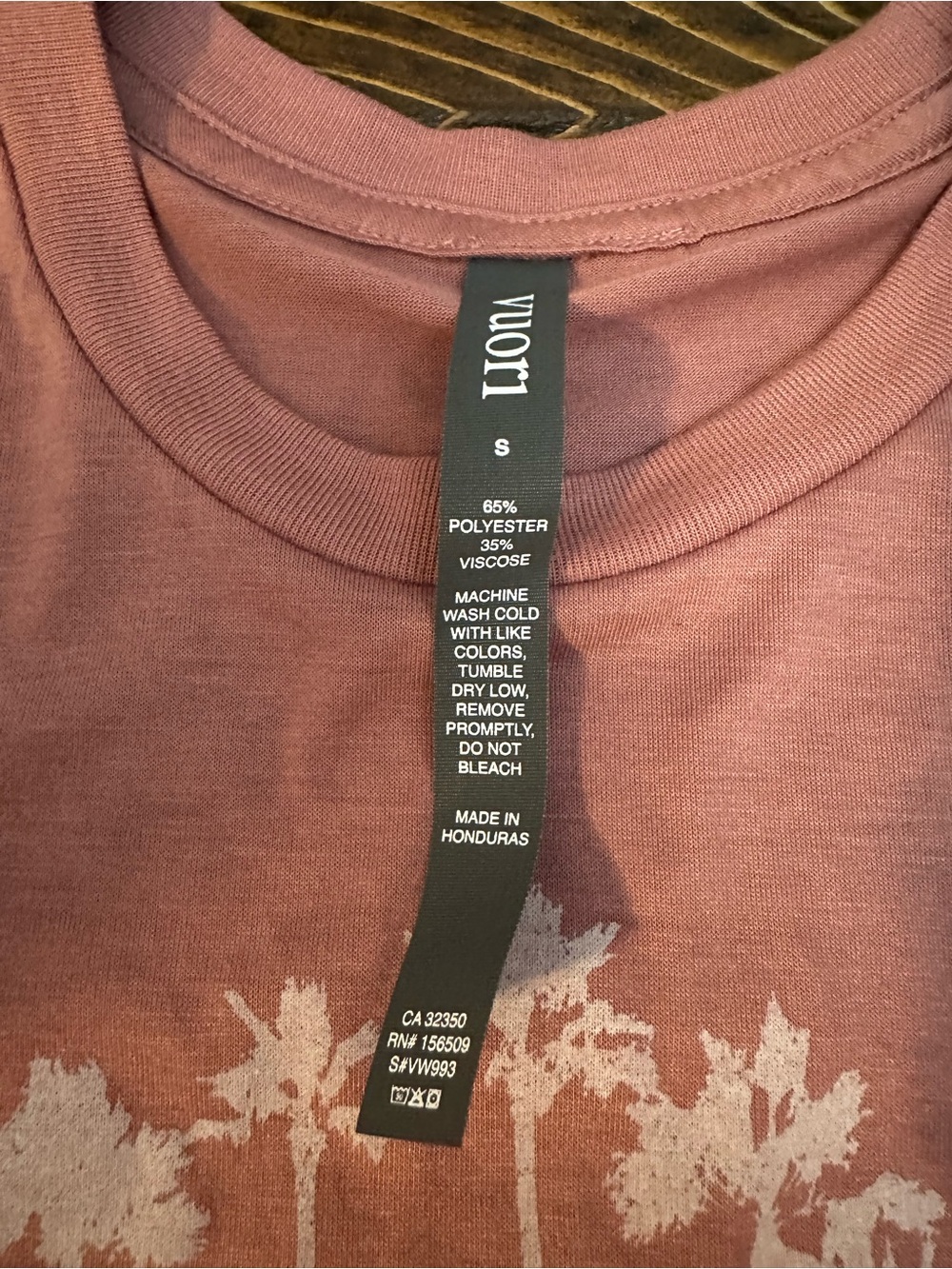 NWT Vuori VINTAGE COAST TEE Size S Mauve Color - Picture 6 of 8